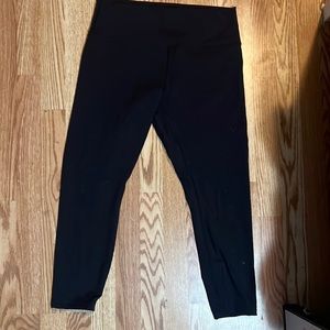 LuluLemon Wunder Train 25”